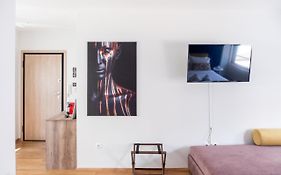 Acropolis Plaza Smart Suites